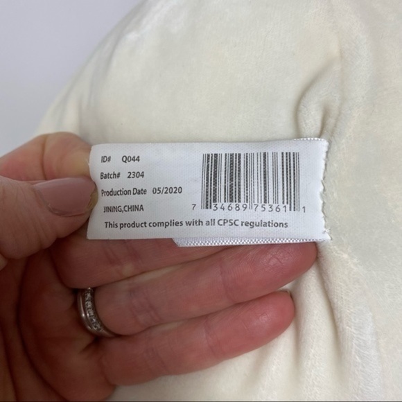 Squishmallows Hug Mees Mags The Bear 14" w/ Red Scarf Rare HTF Kellytoy plush - Picture 8 of 8